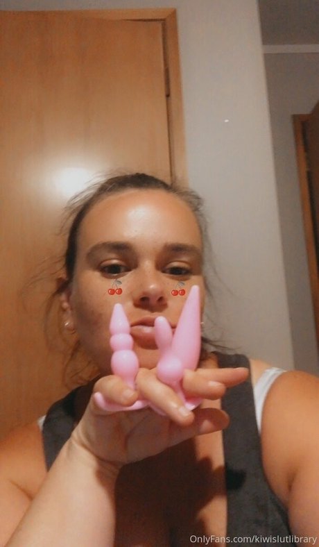 Photo nue de fuite OnlyFans de Kiwilibrary