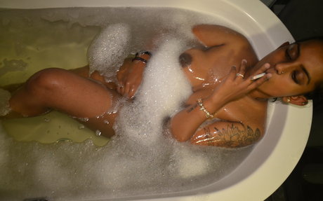 Photo nue de fuite OnlyFans de Vogue Unicorn