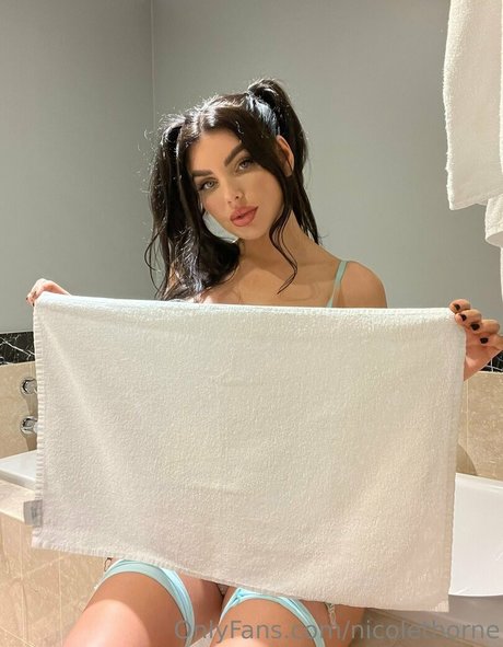 Photo nue de fuite OnlyFans de Nicolethorne