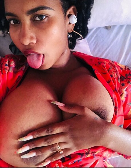 Photo nue de fuite OnlyFans de Sextualizada