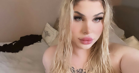 Photo nue de fuite OnlyFans de Angie Bellucci