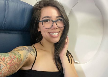 Photo nue de fuite OnlyFans de Xxxlovegina