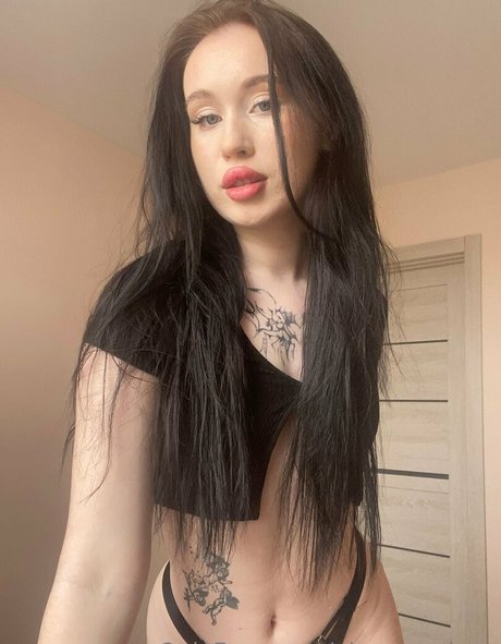 Photo nue de fuite OnlyFans de Olyacoralova