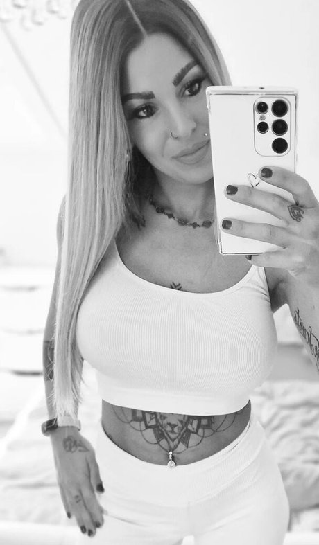 Photo nue de fuite OnlyFans de Ladysecrets69