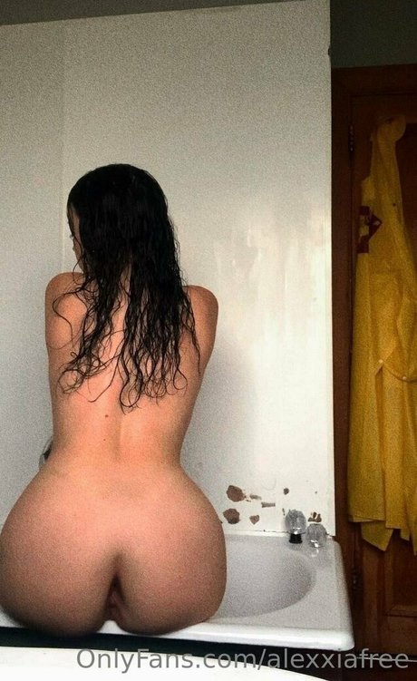 Photo nue de fuite OnlyFans de Alexxiafree
