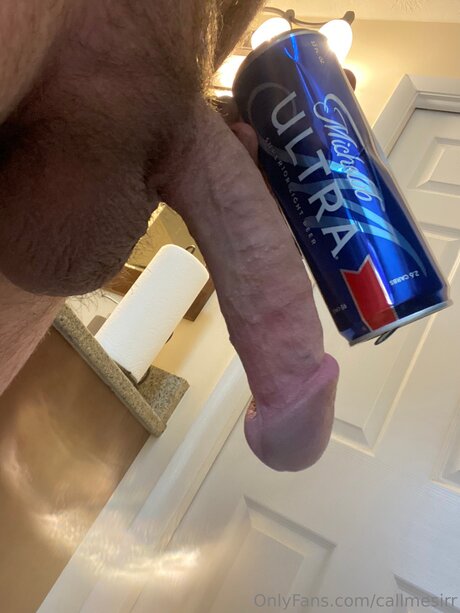 Photo nue de fuite OnlyFans de Callmesirr