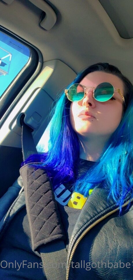 Photo nue de fuite OnlyFans de Tallgothbabe14