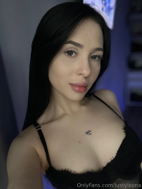 Lustyloona