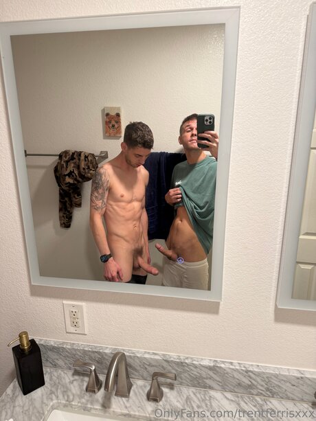 Photo nue de fuite OnlyFans de Trentferrisxxx
