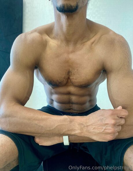 Photo nue de fuite OnlyFans de Phelpstroy3