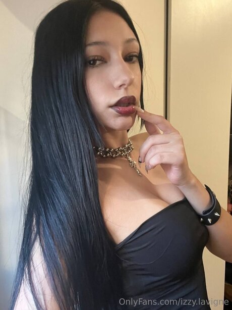Photo nue de fuite OnlyFans de Izzy Lavigne