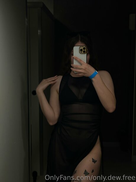 Photo nue de fuite OnlyFans de Only Dew Free