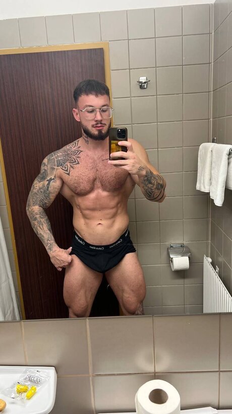 Gordon Sam