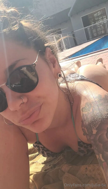 Photo nue de fuite OnlyFans de Julia Be