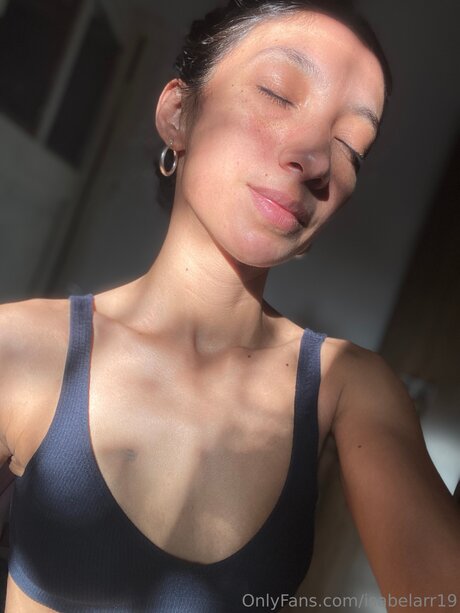 Photo nue de fuite OnlyFans de Isabelarr19