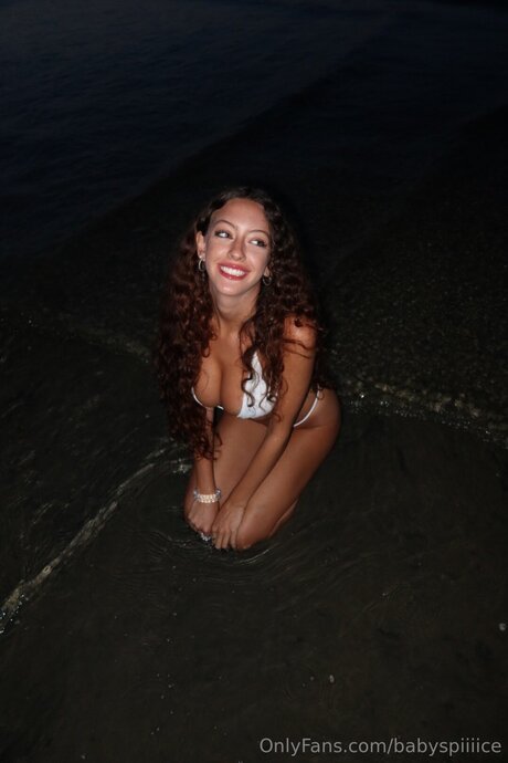Photo nue de fuite OnlyFans de Coralcapri