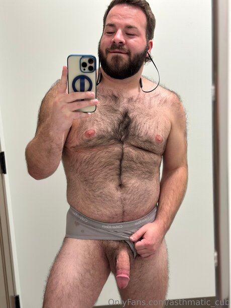 Photo nue de fuite OnlyFans de Asthmatic Cub
