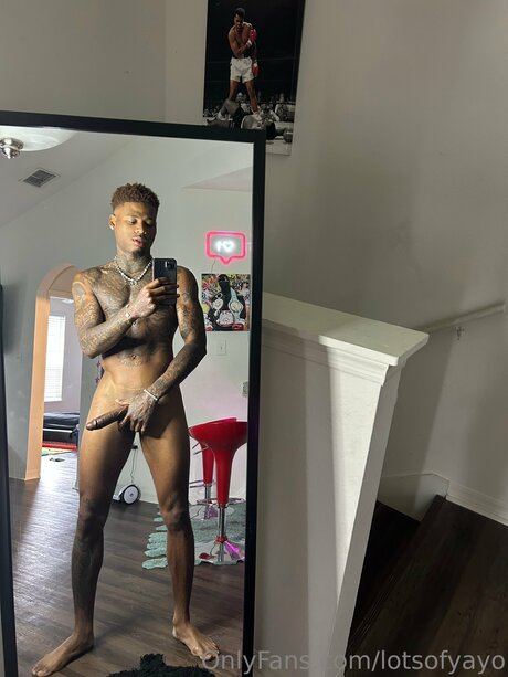 Photo nue de fuite OnlyFans de Lotsofyayo