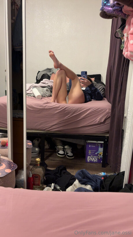 Photo nue de fuite OnlyFans de Jane Ossi