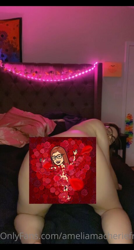 Photo nue de fuite OnlyFans de Ameliamacheriefree