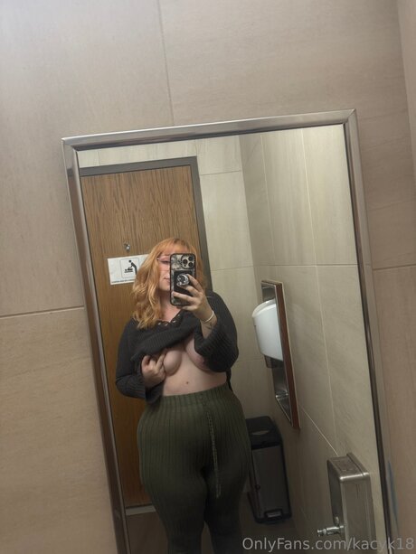 Photo nue de fuite OnlyFans de Bookwormkc