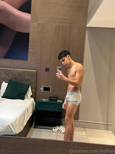 Photo nue de fuite OnlyFans de Leofree