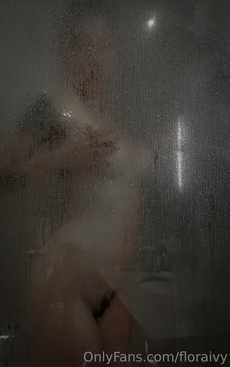 Photo nue de fuite OnlyFans de Floraivy