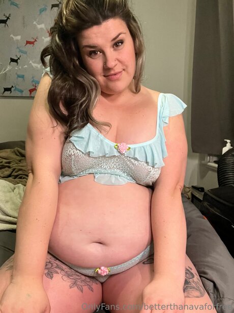 Photo nue de fuite OnlyFans de Betterthanavaforfree