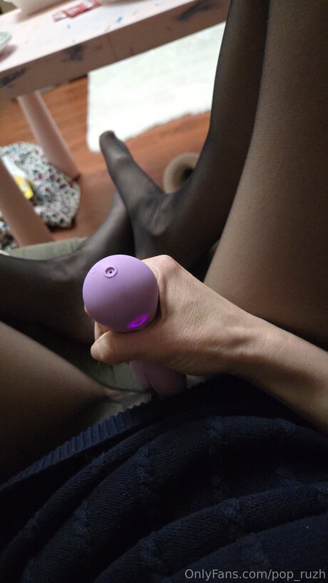 Photo nue de fuite OnlyFans de Pop Ruzh