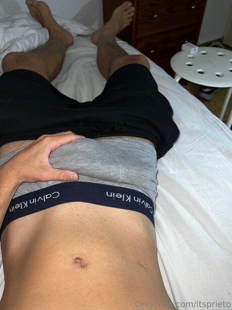 Photo nue de fuite OnlyFans de Marcostwinkk