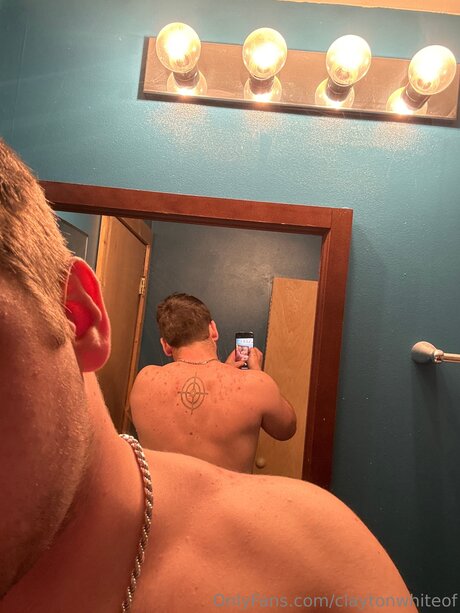 Photo nue de fuite OnlyFans de Claytonwhiteof