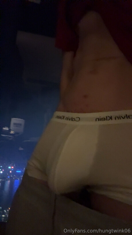 Photo nue de fuite OnlyFans de Hungtwink06