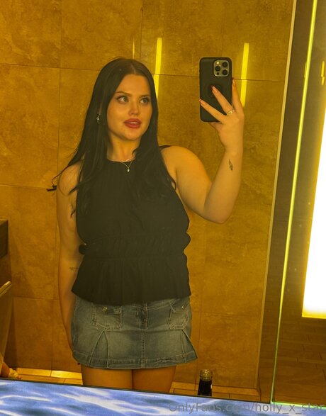 Photo nue de fuite OnlyFans de Holly X Star