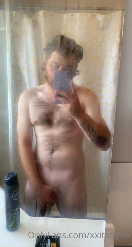 Photo nue de fuite OnlyFans de Xxitsdylxx