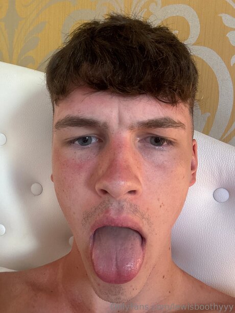 Lewisboothyvip