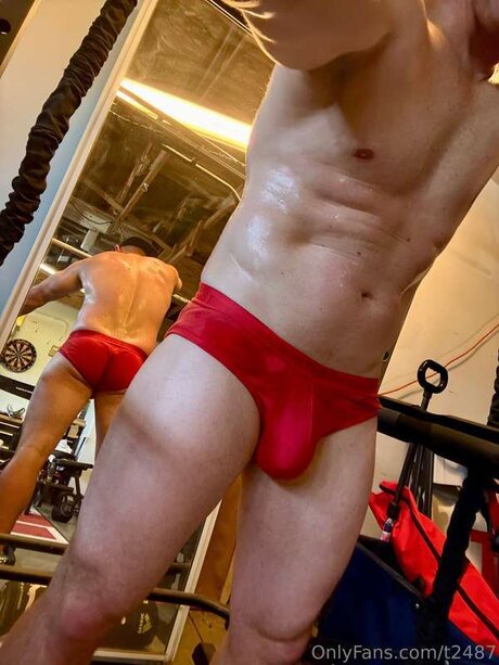 Photo nue de fuite OnlyFans de T2487