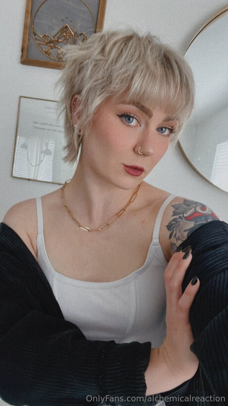 Photo nue de fuite OnlyFans de Alchemicalreaction