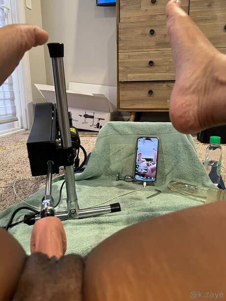 Photo nue de fuite OnlyFans de Kzaye