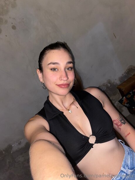Photo nue de fuite OnlyFans de Pamelavanegas