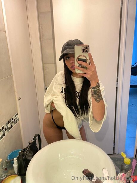 Photo nue de fuite OnlyFans de Hottie Mari