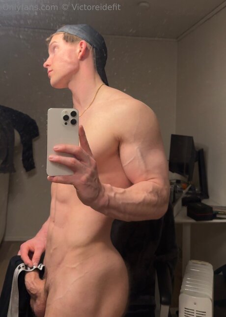 Photo nue de fuite OnlyFans de Victoreidefitness