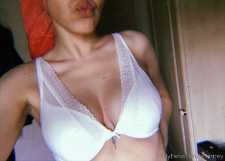 Photo nue de fuite OnlyFans de Sherirey