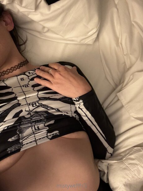 Photo nue de fuite OnlyFans de Mistywtfff