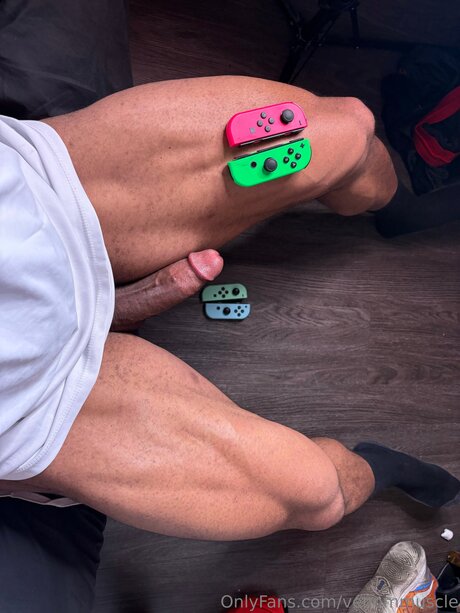 Photo nue de fuite OnlyFans de Gymzaddyvenom