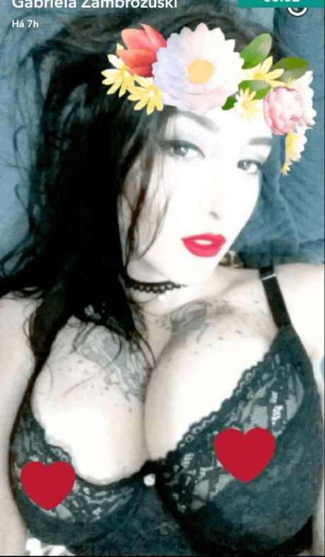 Photo nue de fuite OnlyFans de Gabriela Zambrozuski