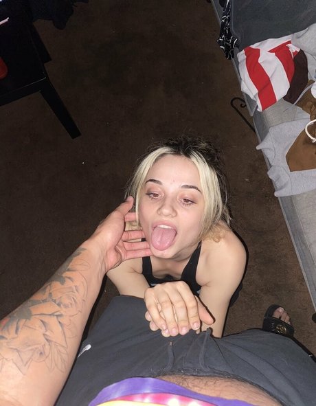 Photo nue de fuite OnlyFans de Ilovetinder