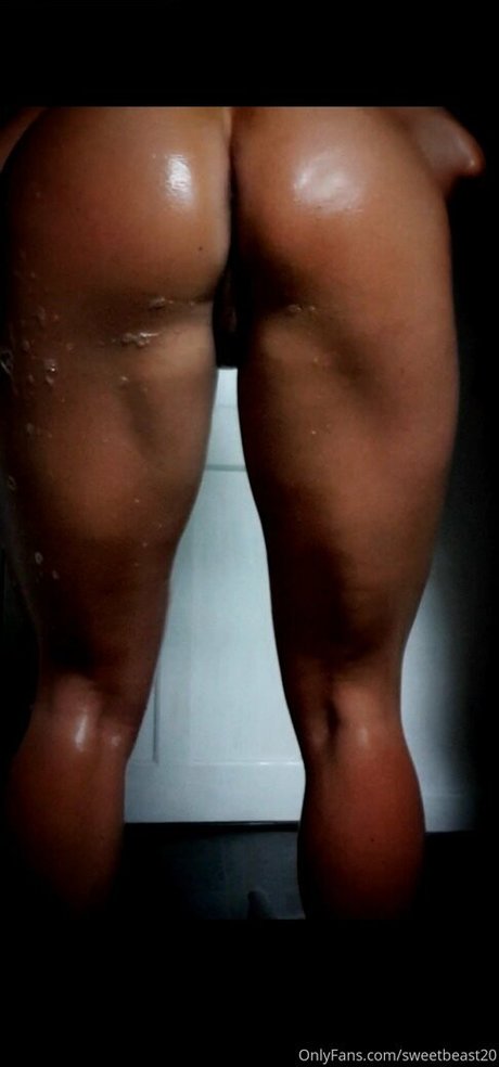 Photo nue de fuite OnlyFans de Sweetbeast20