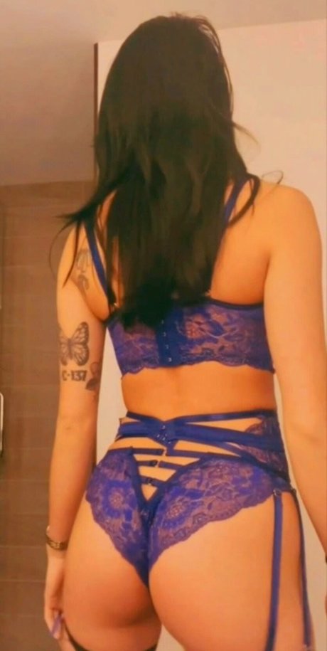 Photo nue de fuite OnlyFans de Yellowsnowbb