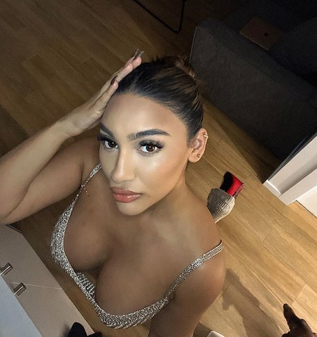 Photo nue de fuite OnlyFans de Simmykk