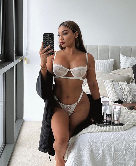 Photo nue de fuite OnlyFans de Simmykk